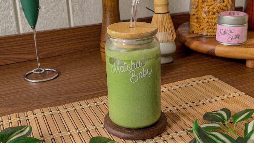 Hafer Matcha Latte